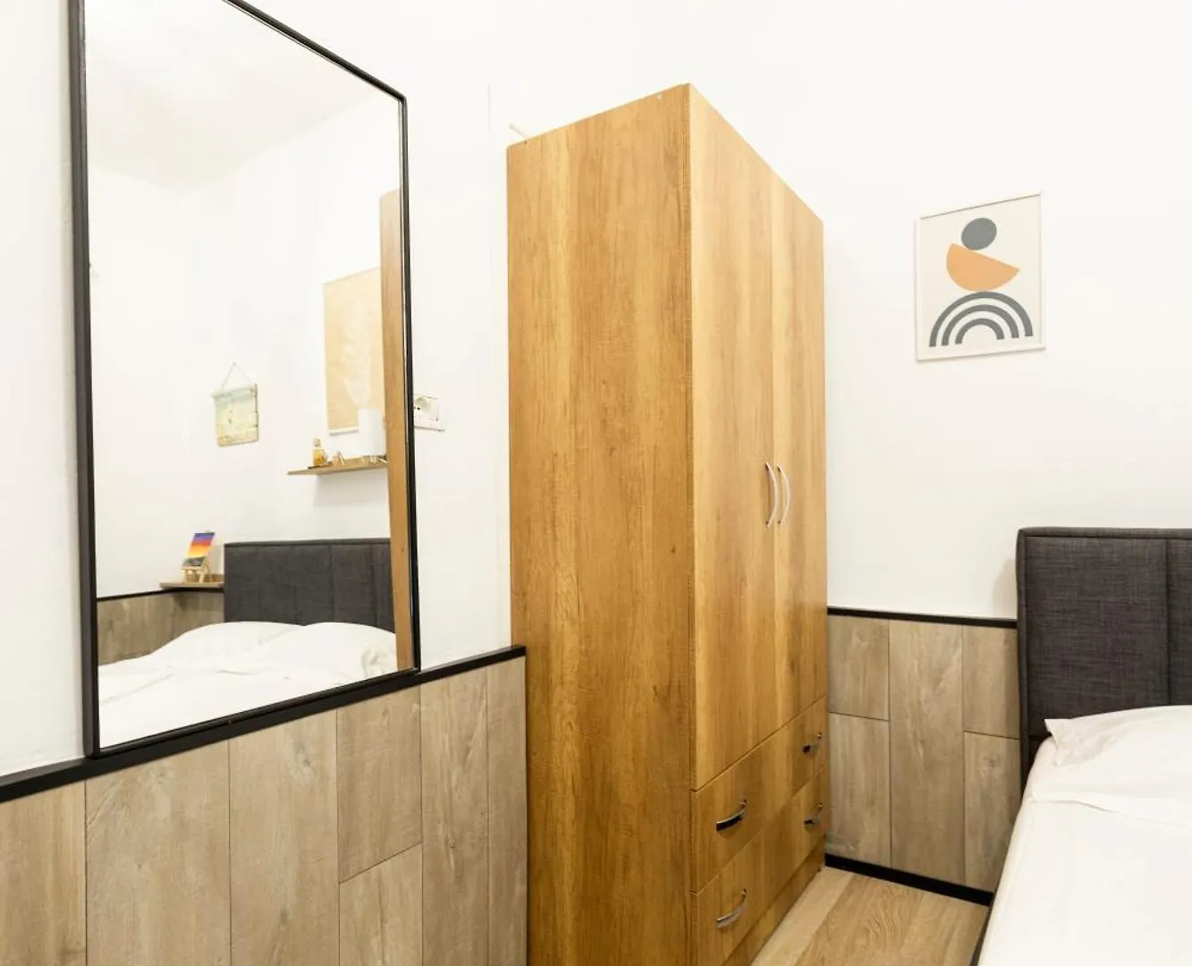 Tiny Cute Studio Near The City Center - 5 Min Walk Tirana